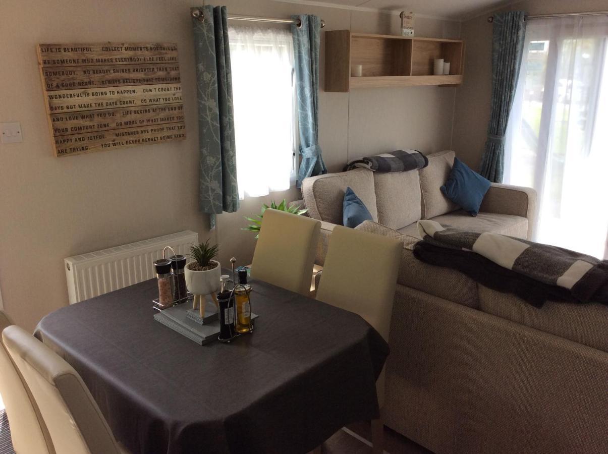Lake District Cumbria Gilcrux Solway Firth Cabin Wigton 外观 照片